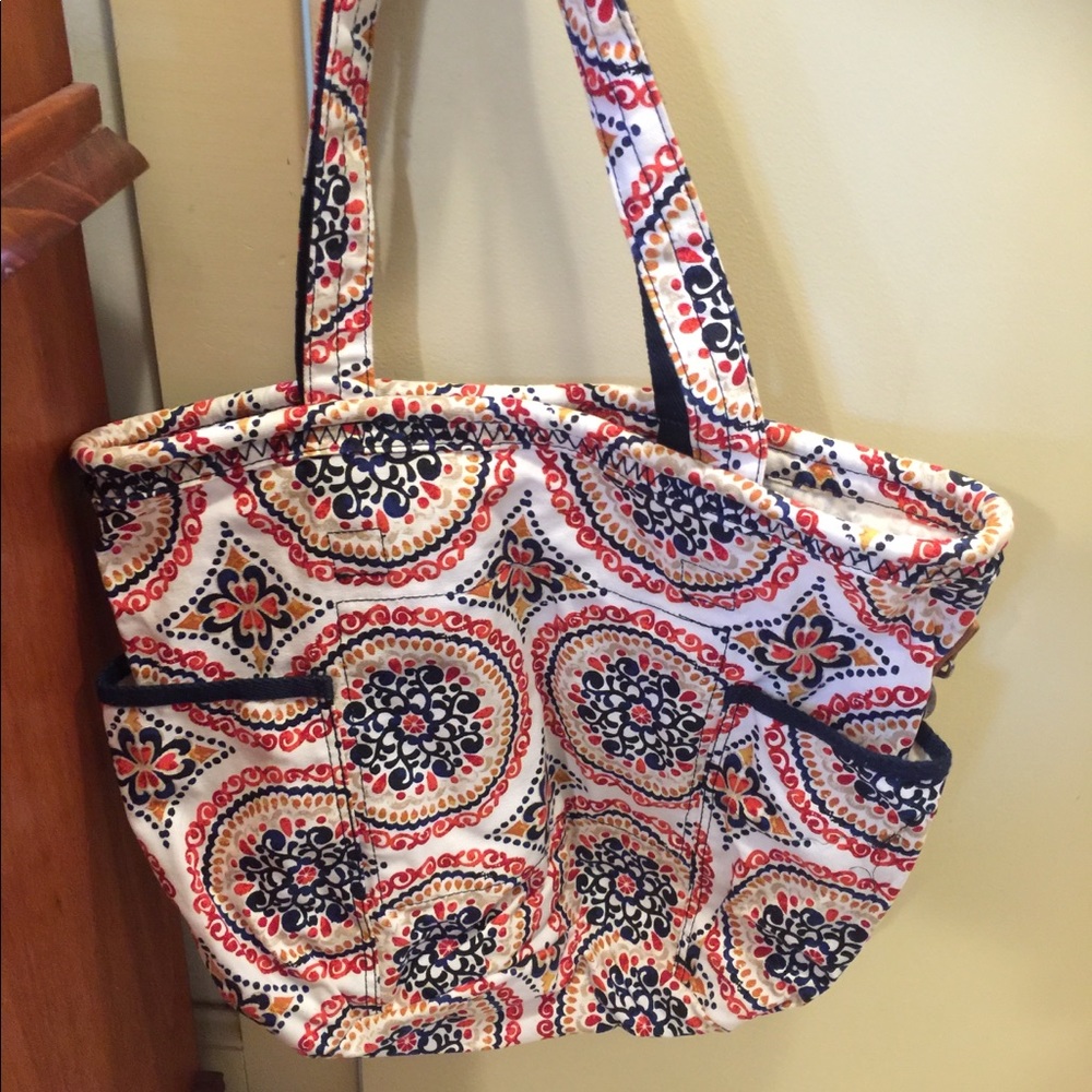 Retro metro medallion thirty one bag !